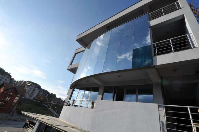 Отель Hotel Gold Плевля-4